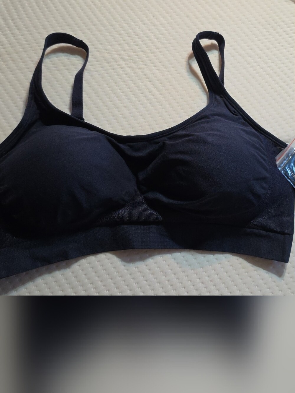 Wireless Black Seamless Everyday Bra - Smooth Support